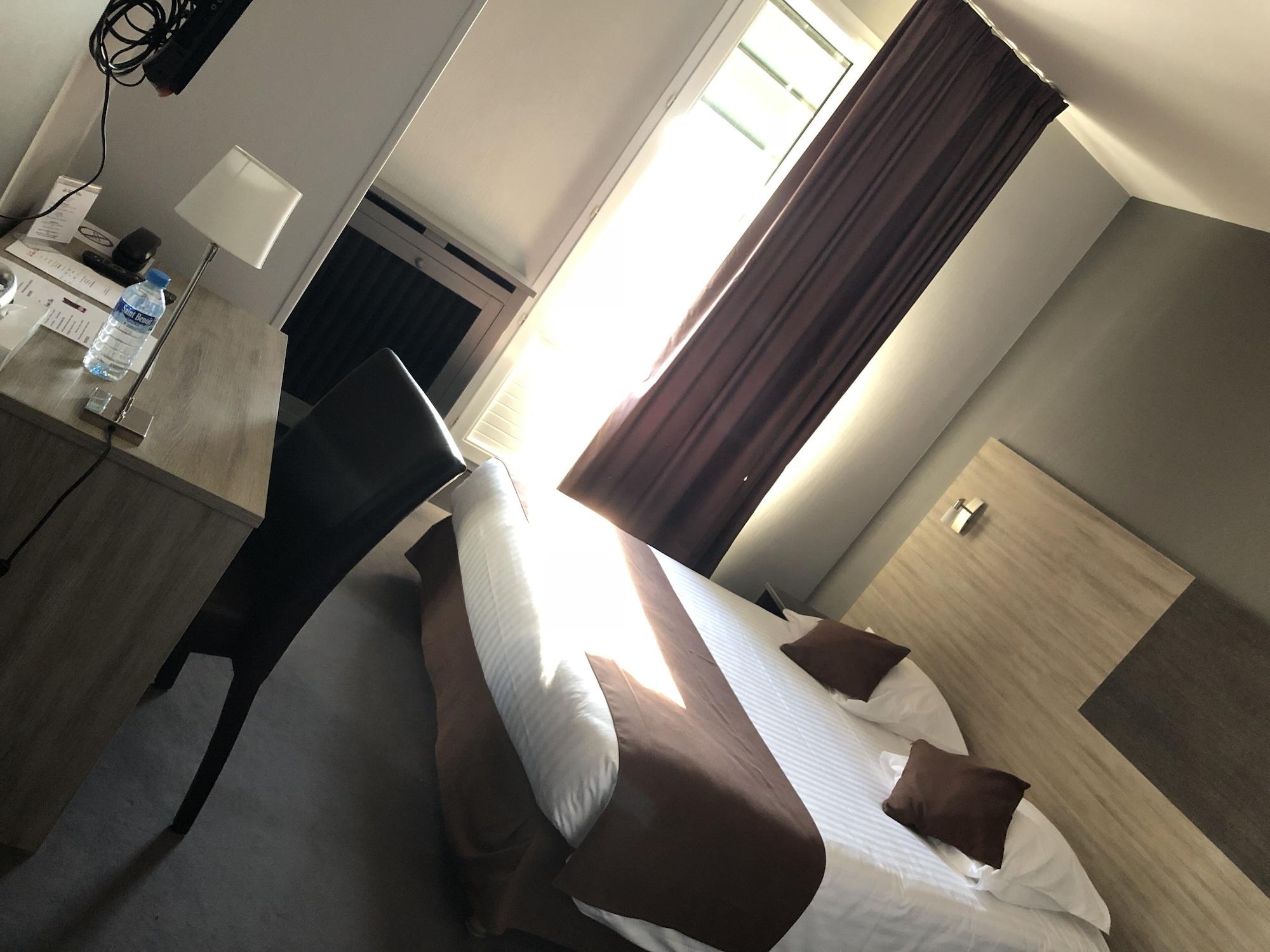 Logis - Hotel Du Nord Et Restaurant La Table D'Elisa Compiègne Kültér fotó