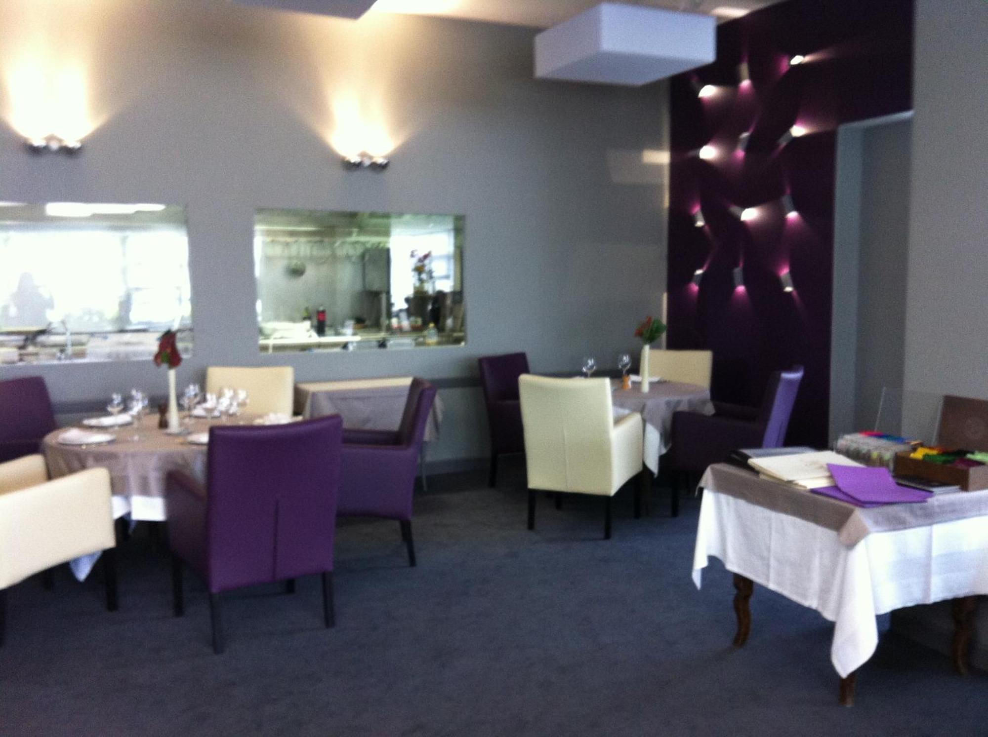 Logis - Hotel Du Nord Et Restaurant La Table D'Elisa Compiègne Kültér fotó