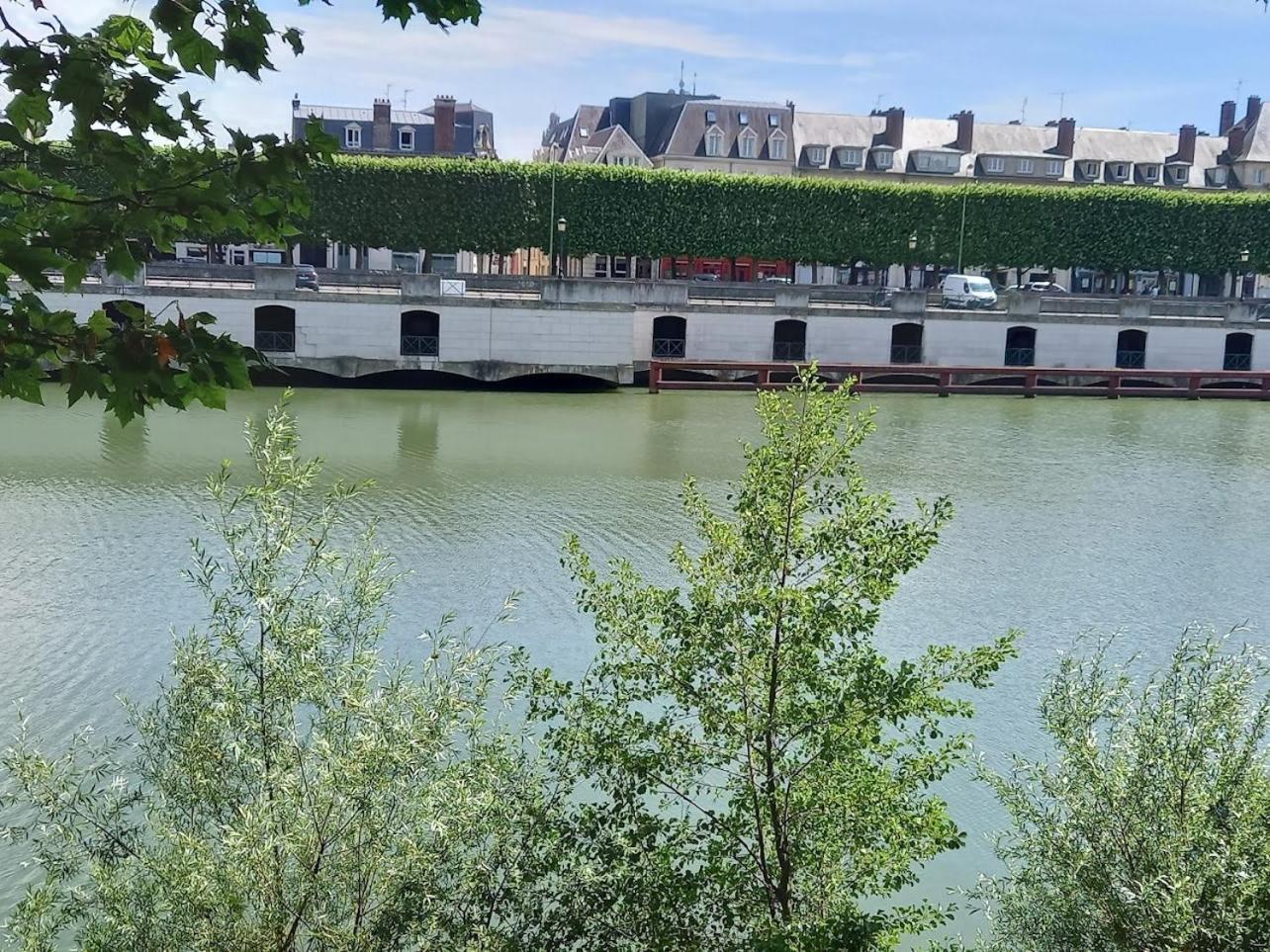Logis - Hotel Du Nord Et Restaurant La Table D'Elisa Compiègne Kültér fotó