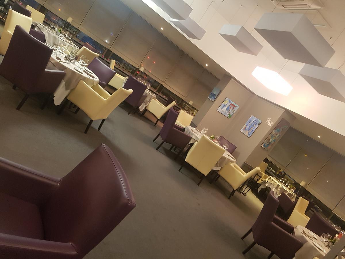 Logis - Hotel Du Nord Et Restaurant La Table D'Elisa Compiègne Kültér fotó